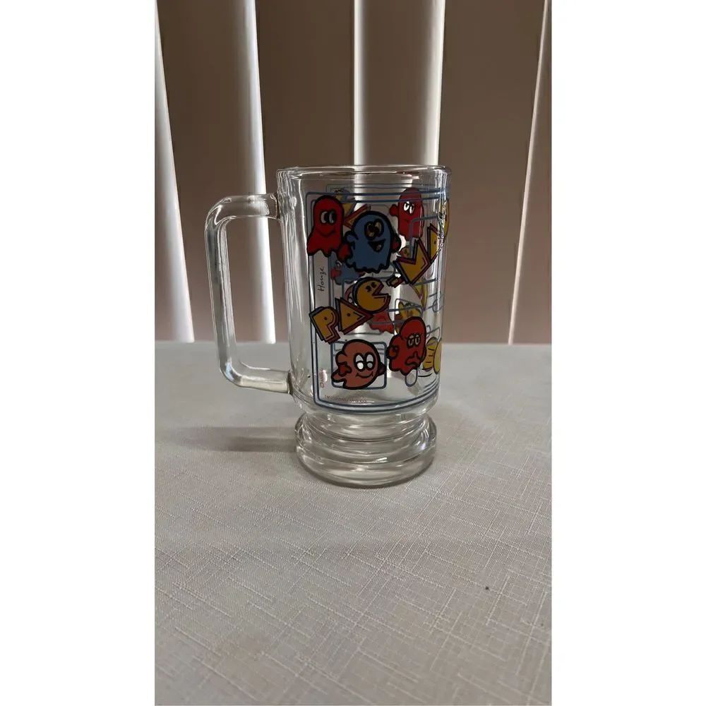MIDWAY HOUZE PAC MAN GLASS MUG VIDEO GAME